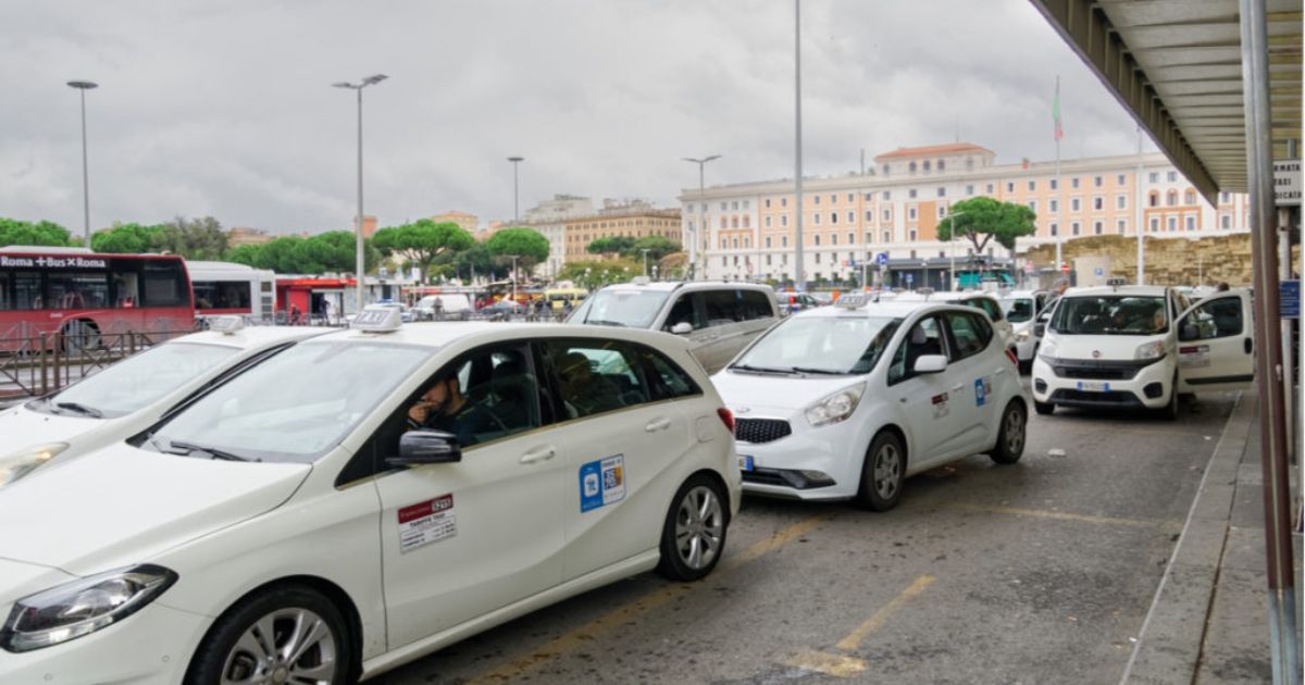 Taxi, no alla confusione tra cooperative e piattaforme di intermediazione